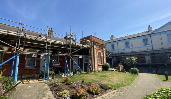 Walton - on - the - naze seafront apartment exterior back